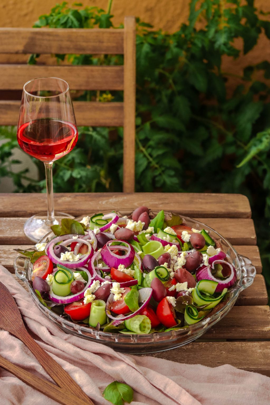 nopea kreikkalainen salaattipiirakka ohje