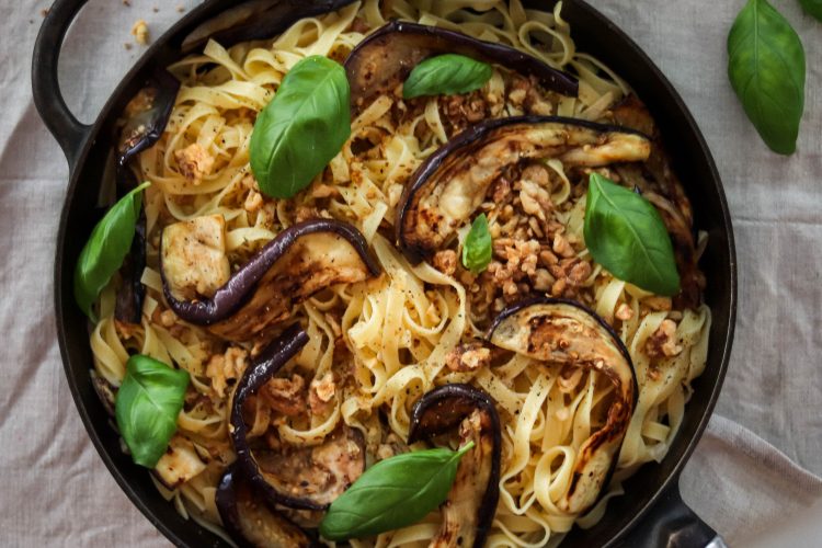 munakoiso-saksanpähkinäpasta ohje