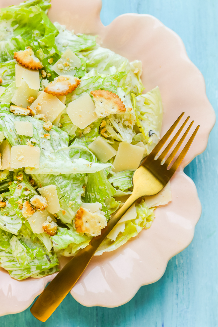 caesarsalaatti kastike