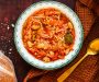 Ruokaisa ja mehevä minestronekeitto