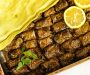 Dolmades eli viininlehtikääryleet herukanlehdistä